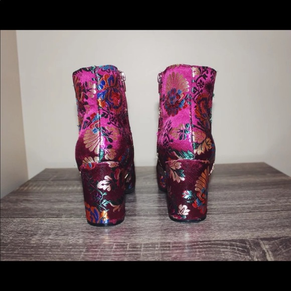 Booties - Picture 4 of 4